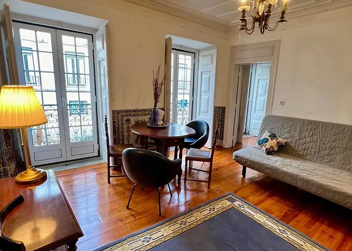 Cozy Portuguese Style Apartment